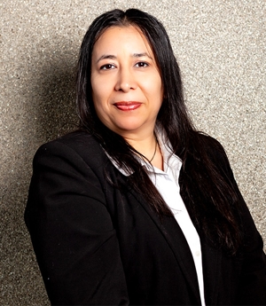 Rose  Hernandez Photo